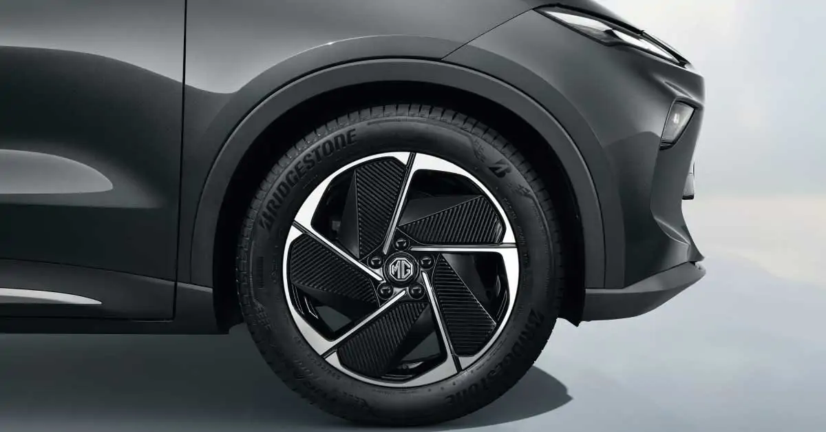 Offre Après-Vente : La pose de vos pneus offerte.