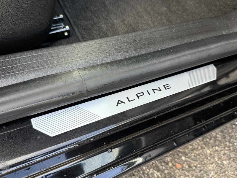 Image Renault CLIO Esprit Alpine E-Tech full hybrid 145  