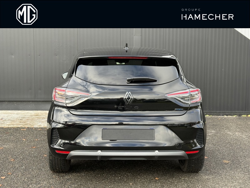 Image Renault CLIO Esprit Alpine E-Tech full hybrid 145  